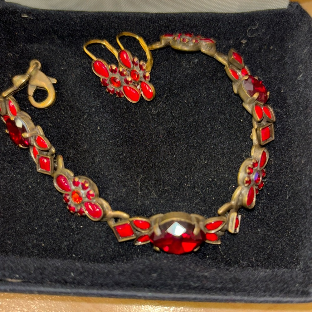 Sorrelli Red Crystal Bracelet and Earrings Set